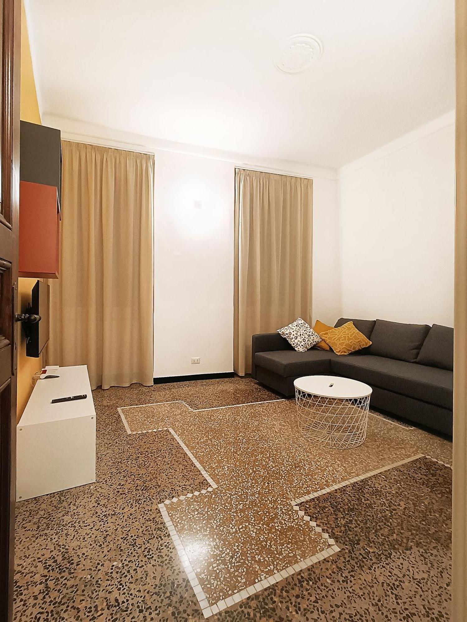 Ravecca Corner Centro Citta' Apartment Genoa Ngoại thất bức ảnh